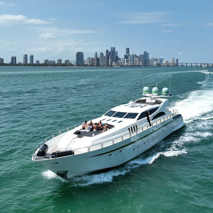Luxury yacht for rental cruising Miami